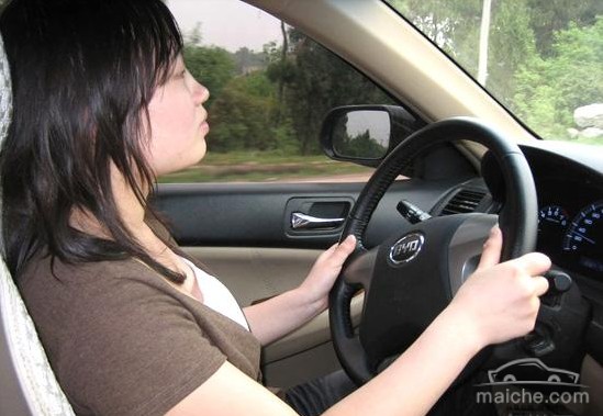 女性学车，如何克服焦虑、缓解压力